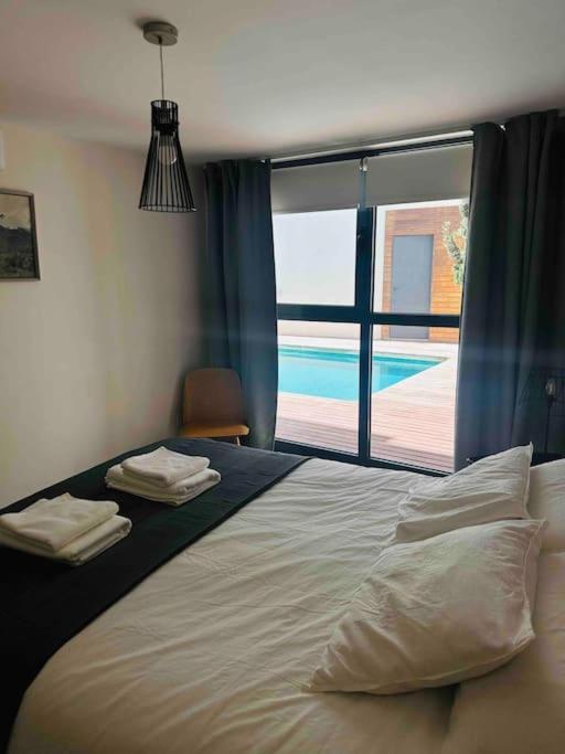 Apartamento Guadalquivir Sevilla Exterior foto
